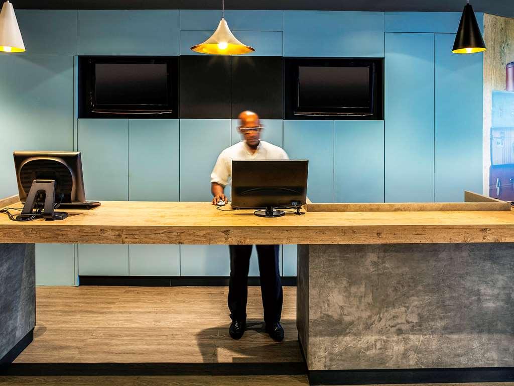 Hotel Ibis Macaé Facilidades foto